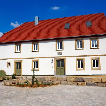 Gruener Baum * Seinsheim