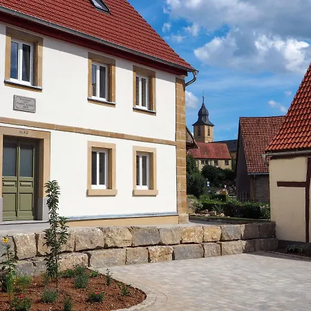 Gruener Baum * Seinsheim